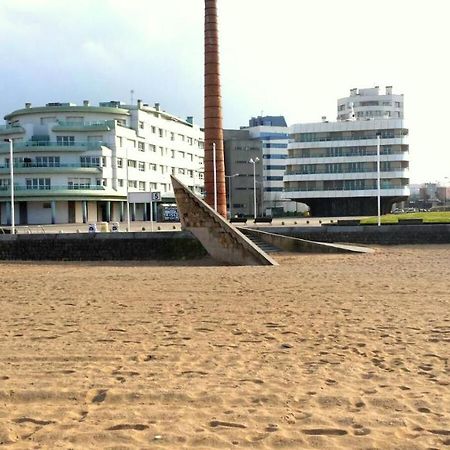 Apartamento Playa Poniente Gijón Extérieur photo