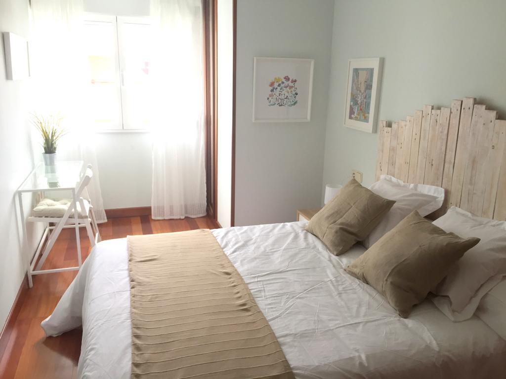 Apartamento Playa Poniente Gijón Extérieur photo