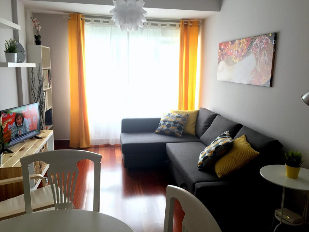 Apartamento Playa Poniente Gijón Extérieur photo